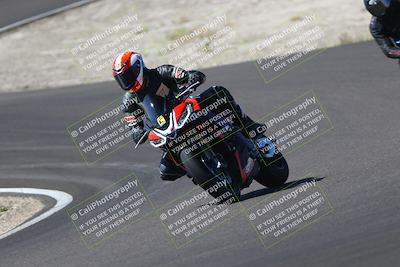 media/Sep-21-2025-TrackDaz (Sun) [[277c75b276]]/C Group/1140pm (Turn 3)/